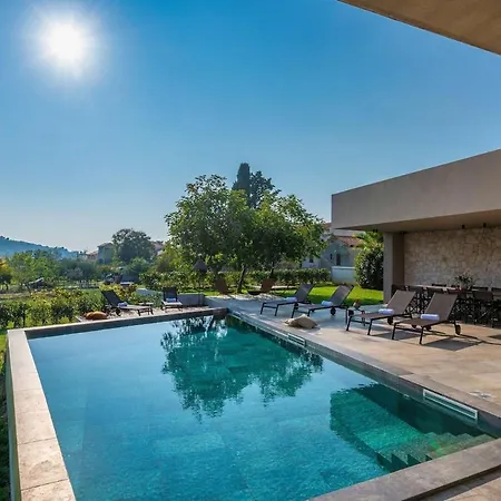 Apartman Beautiful House In